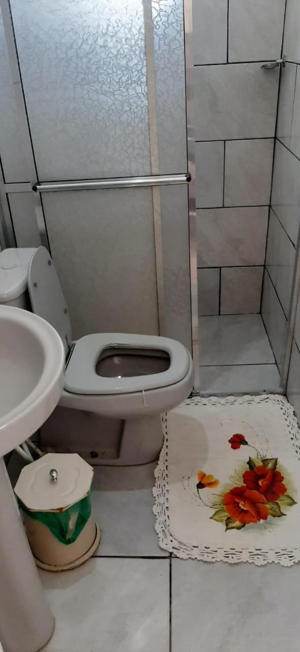 Kitnet S1 Em Torres-Rs - Na Mais Bela Praia Gaucha - Cozinha - Banheiro - Ar Condicionado - Tv E Wi-Fi - Estacionamento - Anfitria Superhost No Bnb Exterior foto