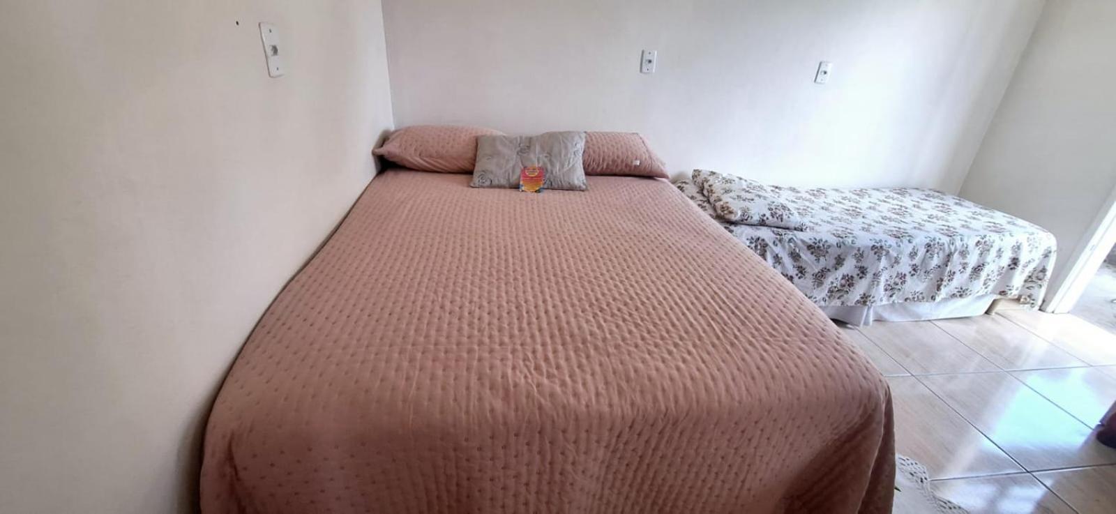 Kitnet S1 Em Torres-Rs - Na Mais Bela Praia Gaucha - Cozinha - Banheiro - Ar Condicionado - Tv E Wi-Fi - Estacionamento - Anfitria Superhost No Bnb Exterior foto