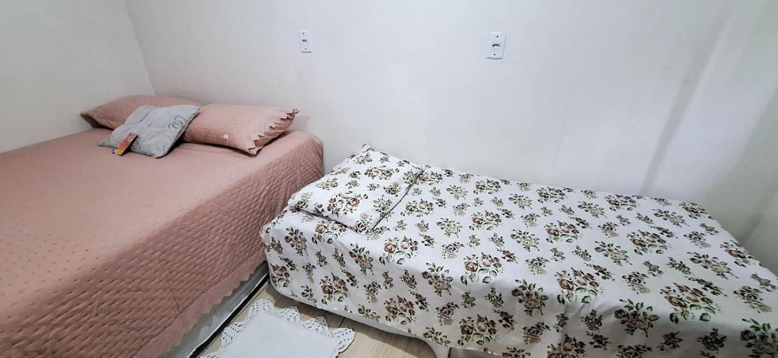 Kitnet S1 Em Torres-Rs - Na Mais Bela Praia Gaucha - Cozinha - Banheiro - Ar Condicionado - Tv E Wi-Fi - Estacionamento - Anfitria Superhost No Bnb Exterior foto